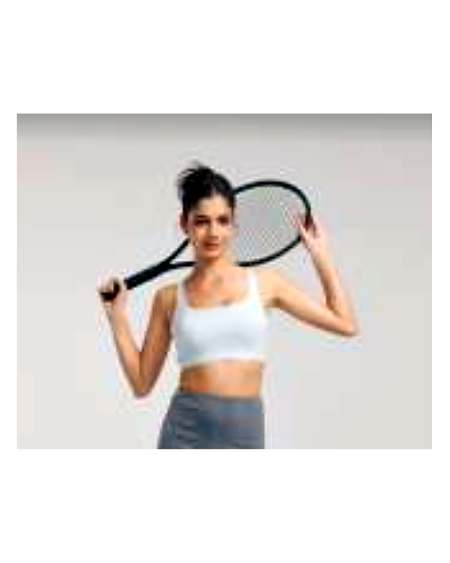 Custom yoga sports bra detail for activewear production